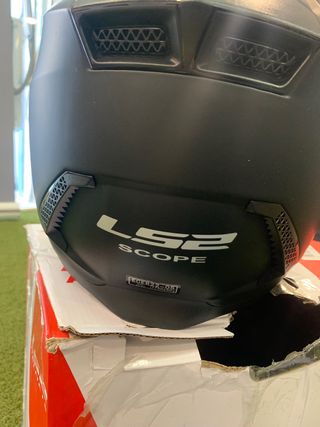 LS2, casco de moto. Nuevo.