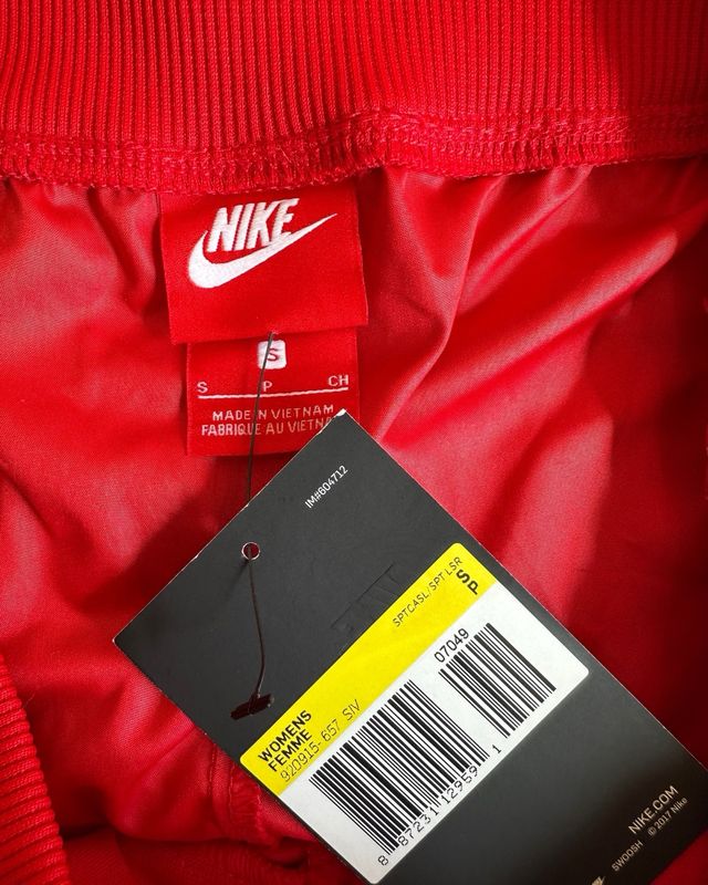 Pantaloni Nike