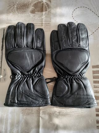 Guanti moto