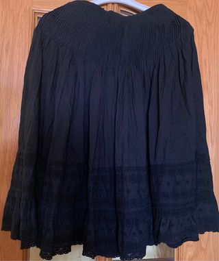 Falda negra de Zara