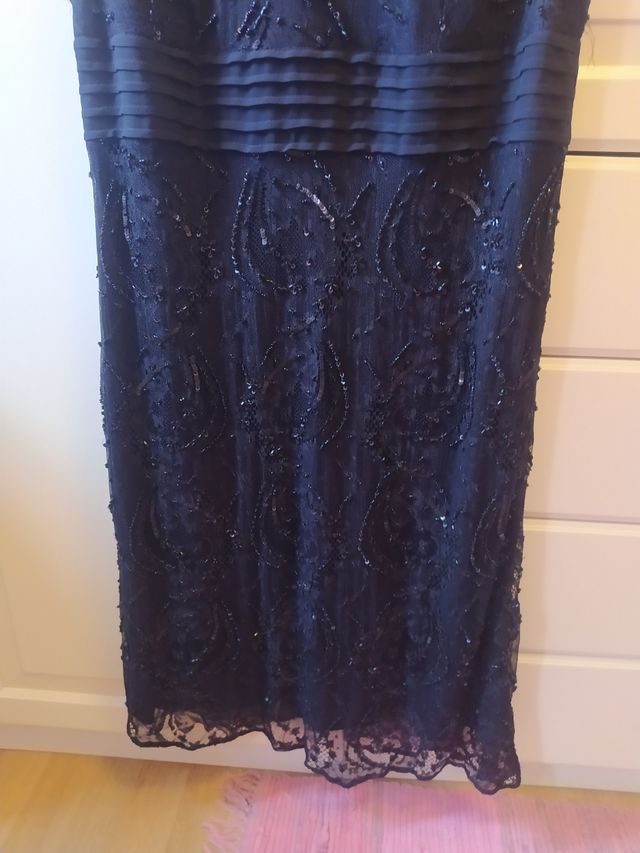 Estiloso Vestido cocktail negro