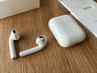 Apple Airpods 2ª generación