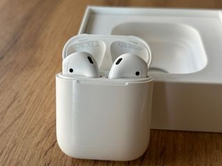 Apple Airpods 2ª generación