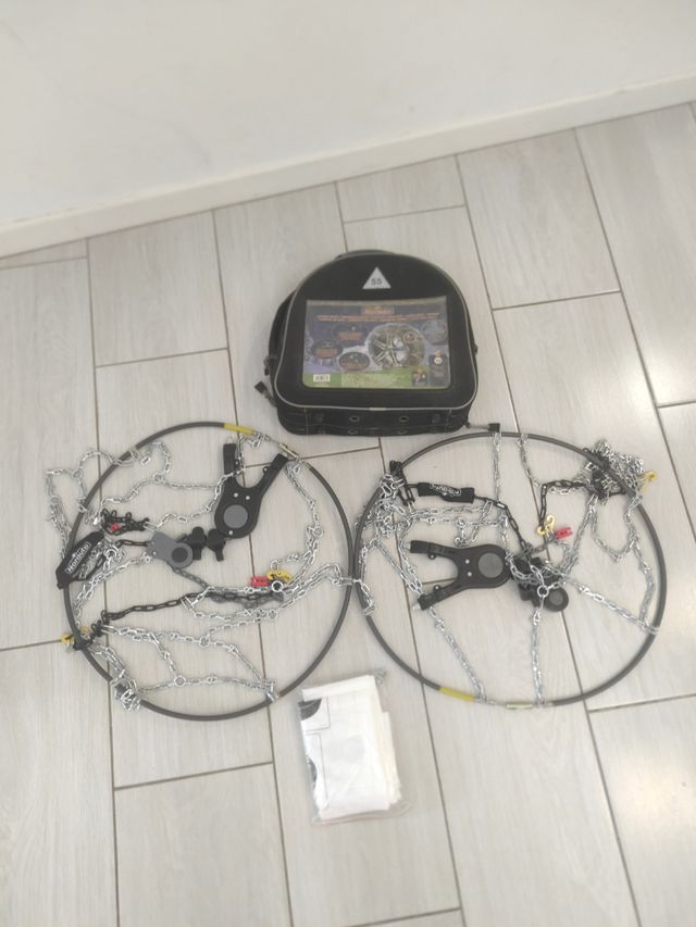 CADENAS DE COCHE PARA NIEVE