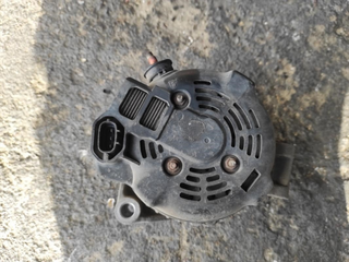 Alternador 1042103710 Land Rover Range Rover y_552