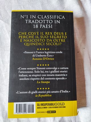 Libro "L’isola dei Monaci senza nome" di Simoni