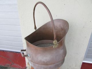 Carbonera antigua leñera cobre doble asa