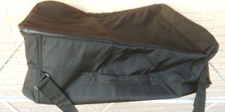 Funda o baul flexible.Para guardar y reservar.