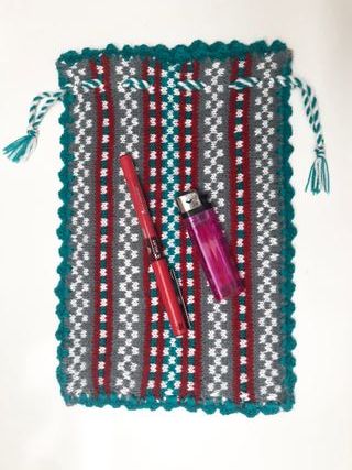 Bolsa de punto vintage realizada a mano