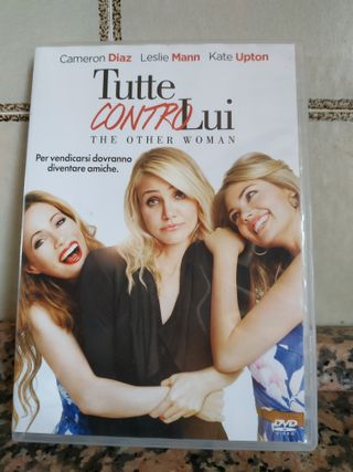 DVD - Tutte contro di lui