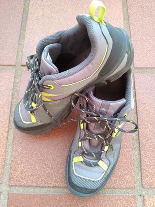 Zapatillas deportivas senderismo