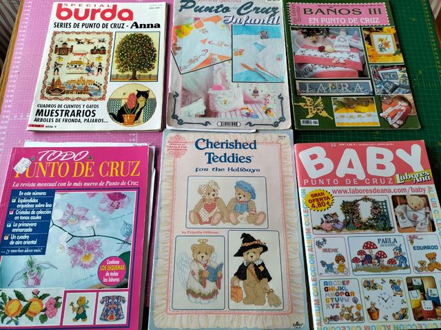 Cuadernillos de punto de cruz