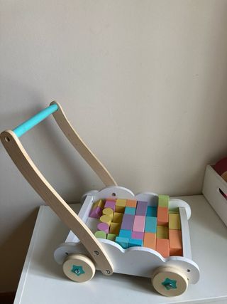 Andador bebé madera