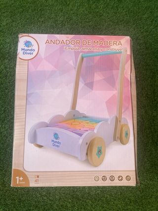 Andador bebé madera