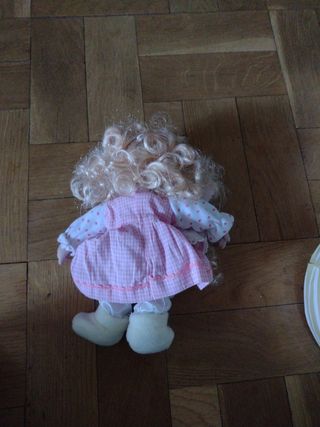 Muñeca porcelana marca Noguera y Vintro