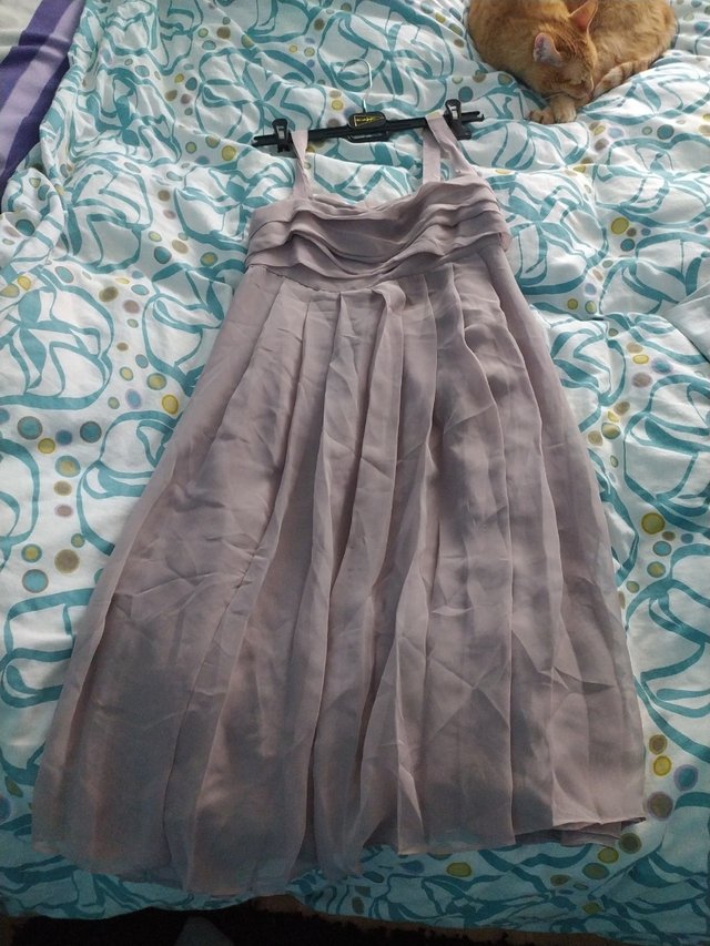 Vestido gris gasa