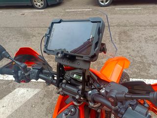 Soporte tablet Samsung para moto + Anclajes