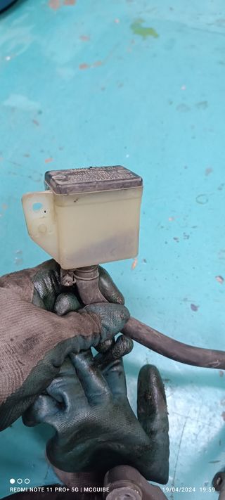 Freno Suzuki gsx 750 f 1994