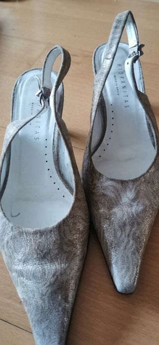 Zapatos corte salon Hispanitas 37