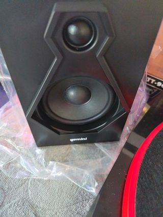 Géminis TT-900 Rojo |  Tocadiscos con Sistema de S