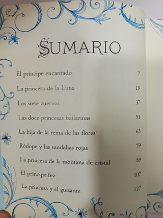 Libro infantil Cuentos ilustrados princesas.