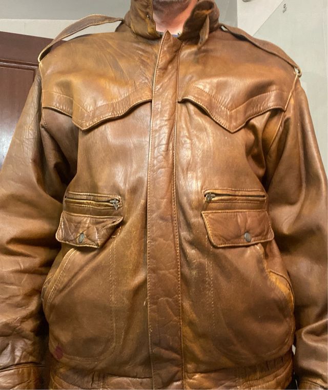 Cazadora cuero vintage ‘90