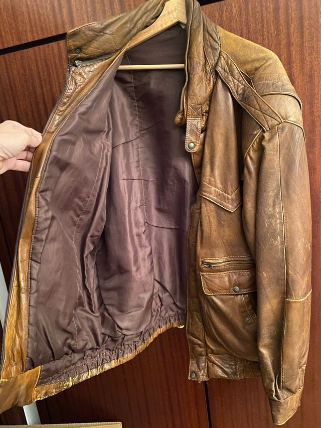 Cazadora cuero vintage ‘90