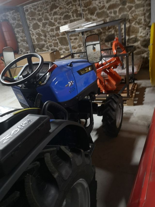 Tractor Solís veintiséis caballos oferta