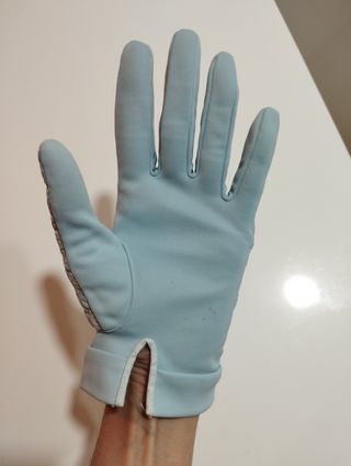 Guantes  vintage de primavera azul cielo