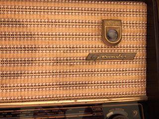 RADIO ANTIGUA GRUNDIG