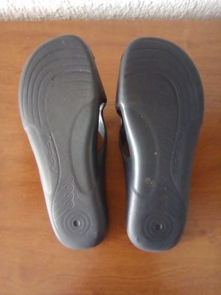 CHANCLAS DE GOMA 