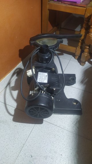 Bomba de agua para piscina (1cv)