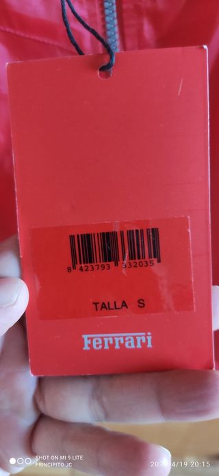 Cortavientos Ferrari