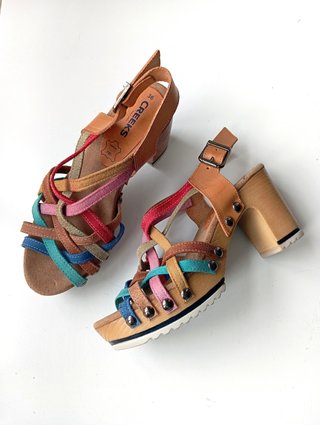 sandalias de piel tacón alto grueso