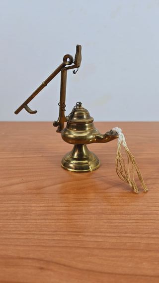 ANTIGUA LÁMPARA DE ACEITE BRONCE