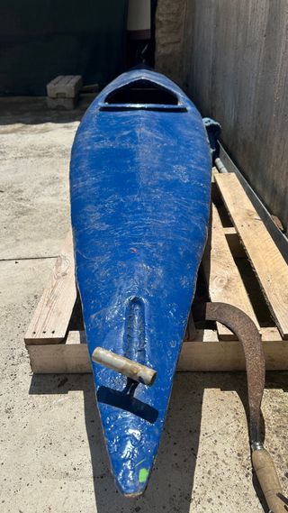 Kayak doble y un remo + piragua indv.