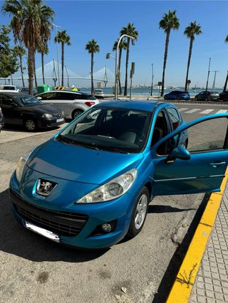 Peugeot 207 2011