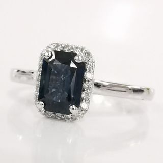 Anillo de diseño de diamantes y zafiro 0.90
