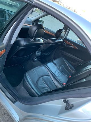 Mercedes-Benz E220 Elegance  2003