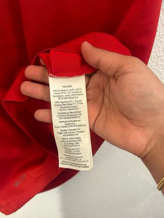 CAMISETA VINTAGE (Nike)