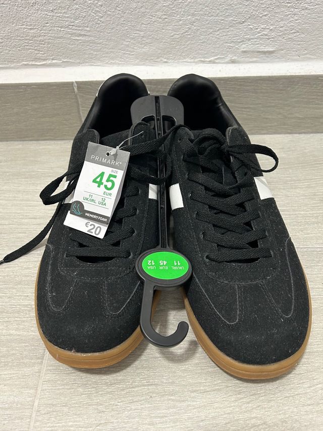 Zapatos deportivos 20€ Nuevos