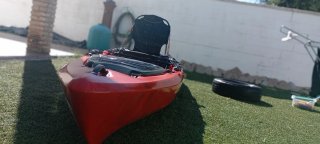 Kayak de pesca a pedales