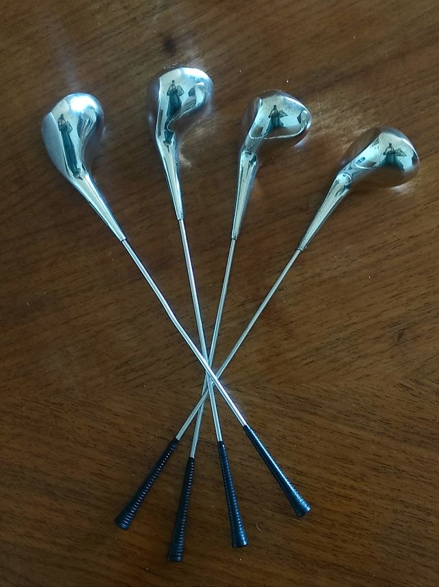 4 drink coolers golf clubs vintage