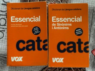 esencial, diccionario catalán y sinónimos ytónimos