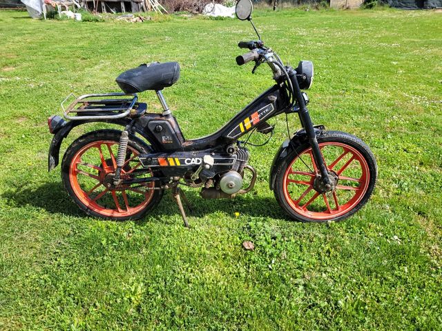 Lote 11 mobylette, mobilete, para restaurar  sin