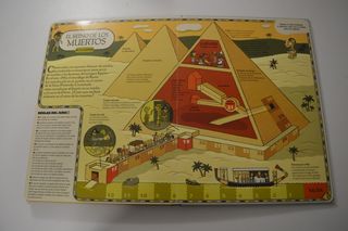 LIBRO JUVENIL DE JUEGO EN JUEGO DE MESA 3 EGIPTO