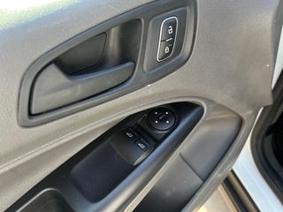 Ford Transit Connect TDCi 100CV 4P