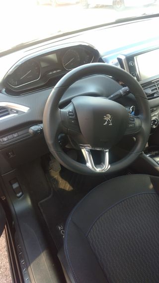 Peugeot 208 2019
