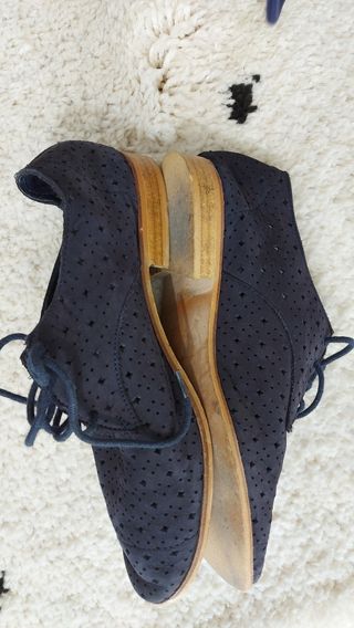 ZAPATOS CON CORDONES