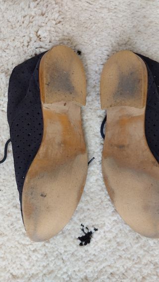 ZAPATOS CON CORDONES